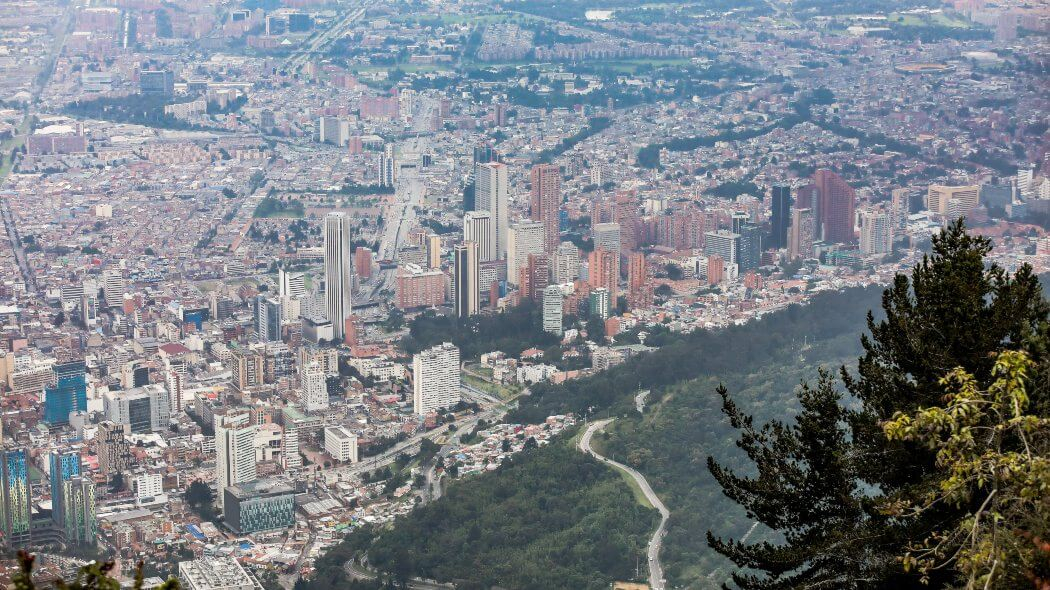 Conoce el ABC del Decreto del #SimulacroVital que aplicará desde el viernes a las 00:00 horas en Bogotá.