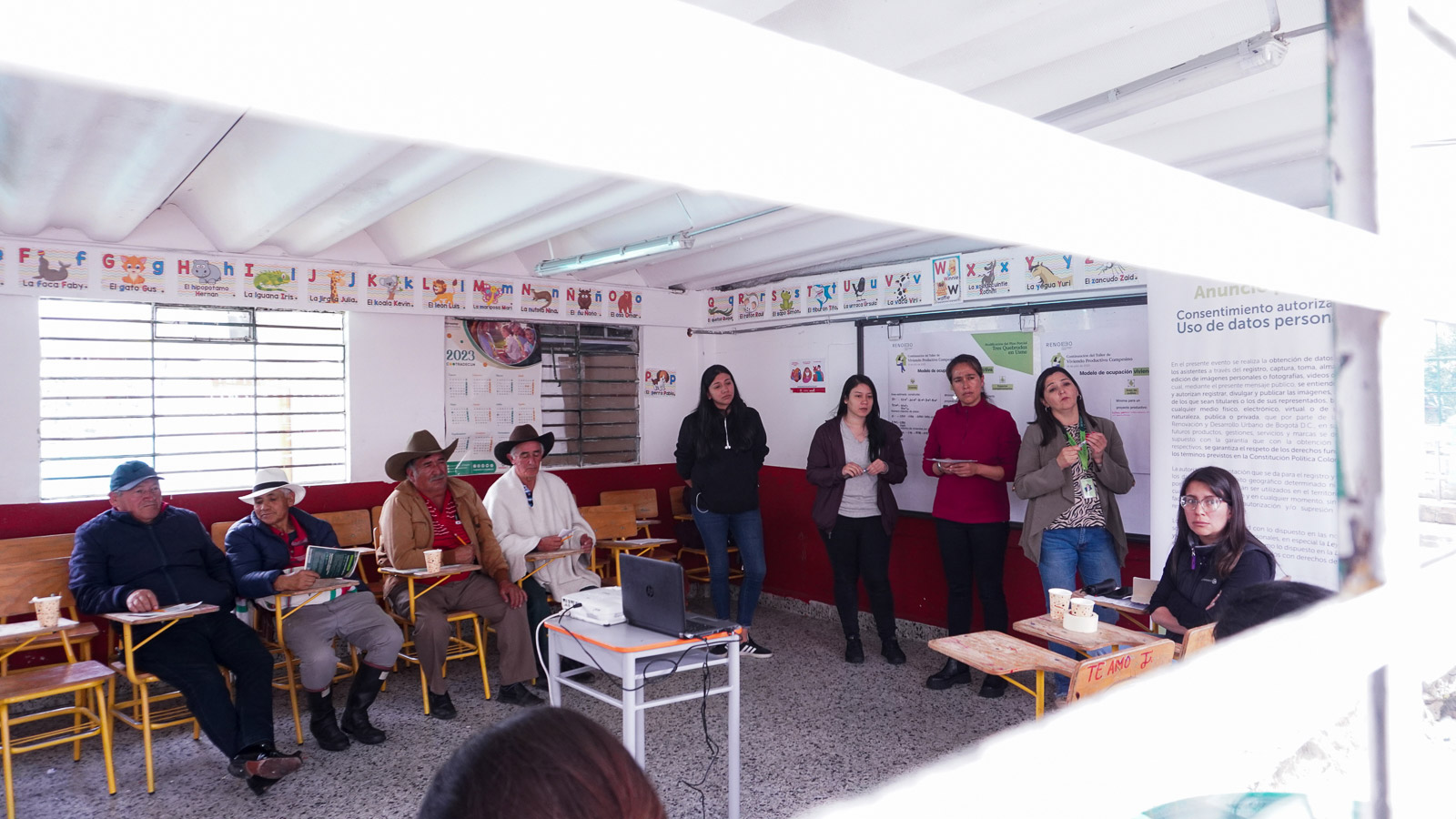 RenoBo realizó último taller de enfoque diferencial con comunidad campesina para reformular el Plan Parcial Tres Quebradas